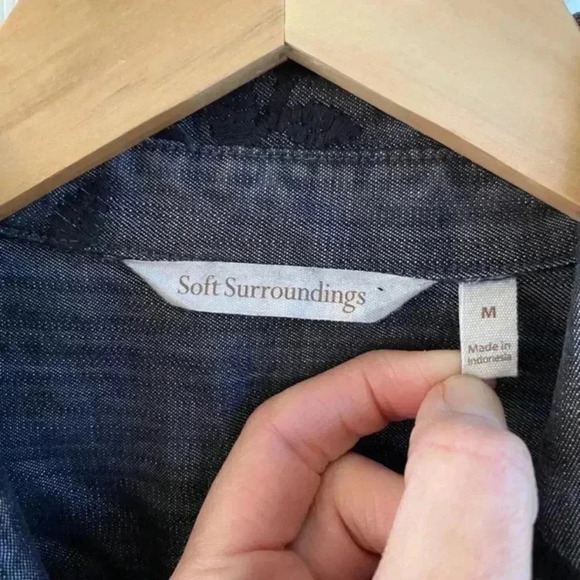 Soft Surroundings Womens Chambray Button Down Top - Picture 3 of 5